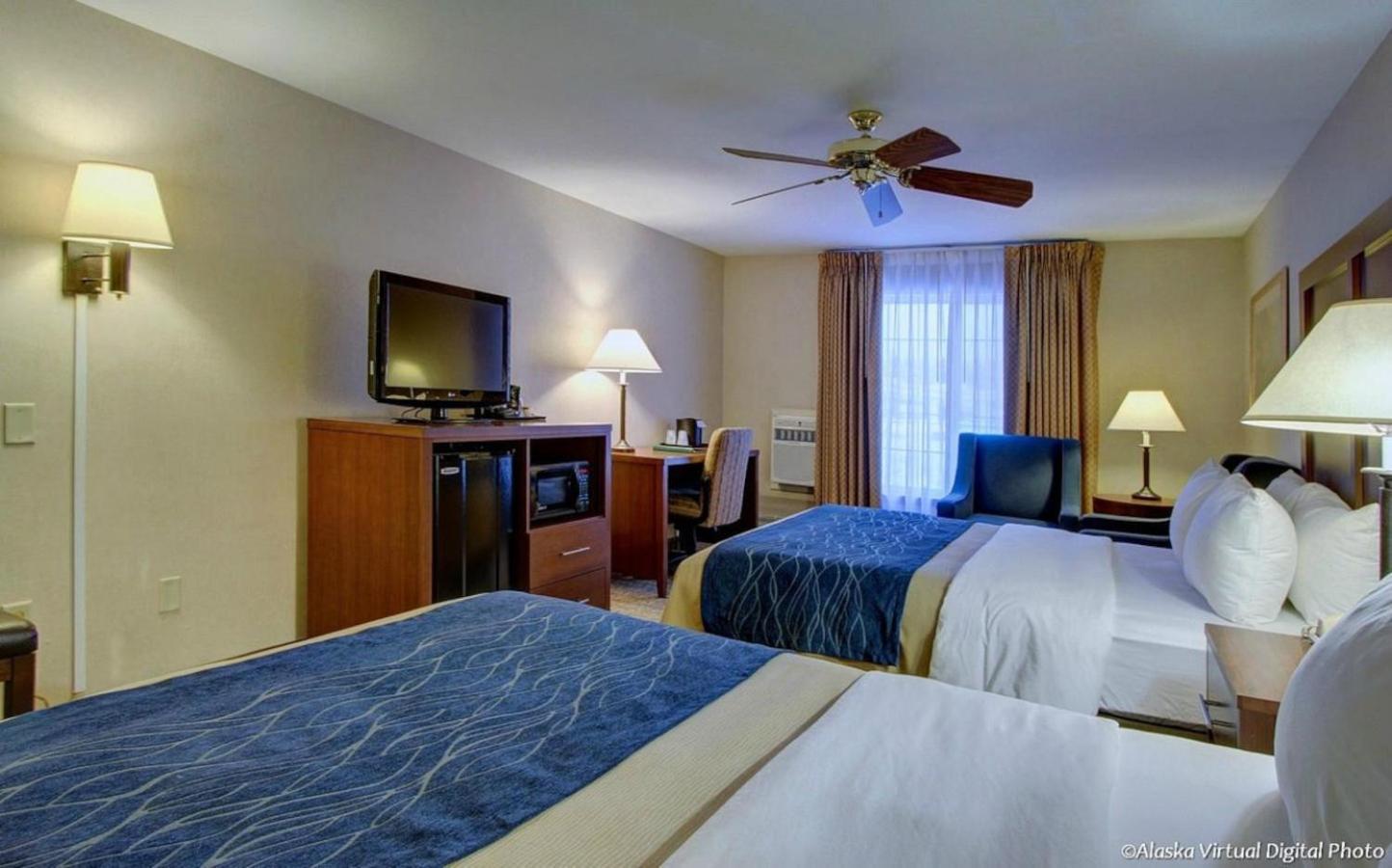 Wingate By Wyndham Anchorage Downtown - Ship Creek Hotel Bagian luar foto