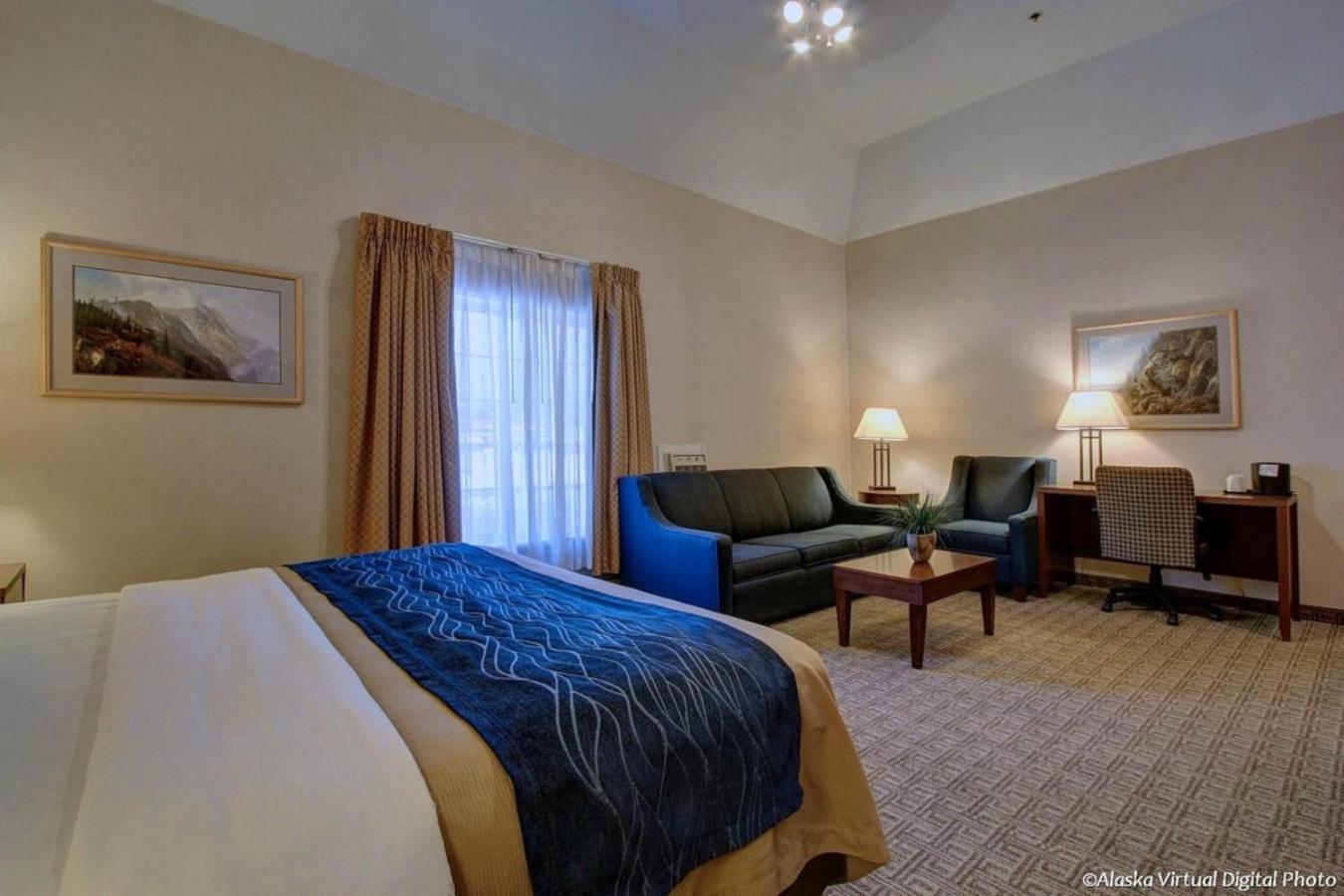 Wingate By Wyndham Anchorage Downtown - Ship Creek Hotel Bagian luar foto