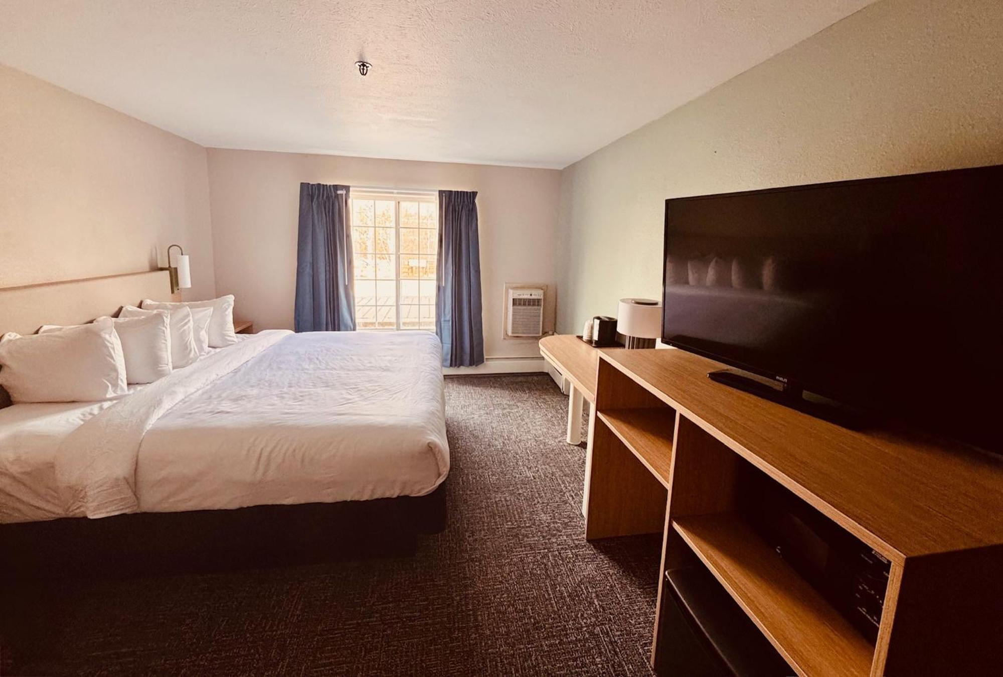 Wingate By Wyndham Anchorage Downtown - Ship Creek Hotel Bagian luar foto
