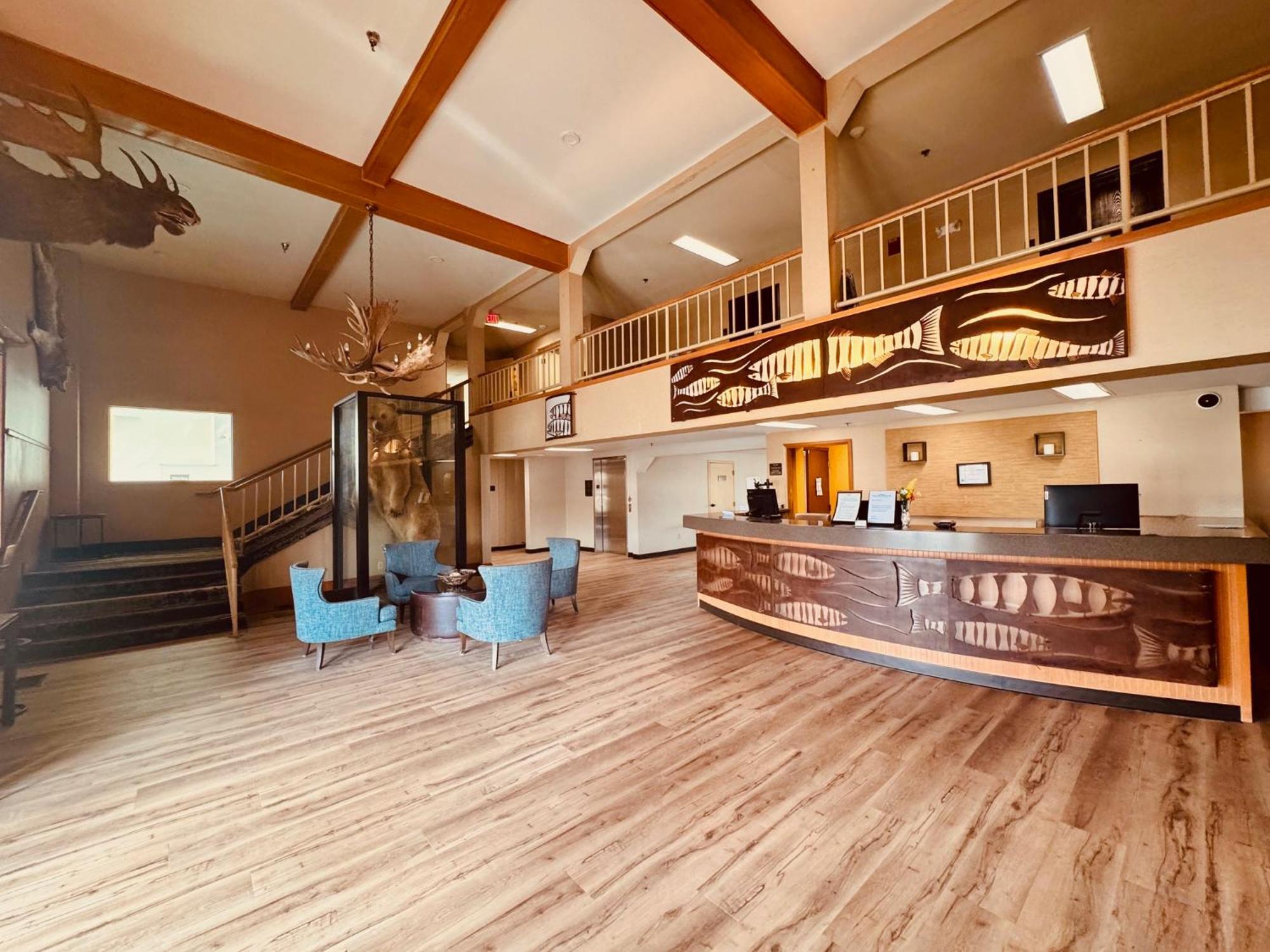 Wingate By Wyndham Anchorage Downtown - Ship Creek Hotel Bagian luar foto