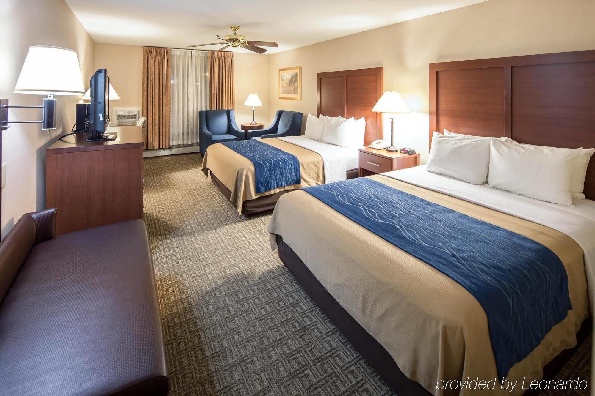 Wingate By Wyndham Anchorage Downtown - Ship Creek Hotel Bagian luar foto