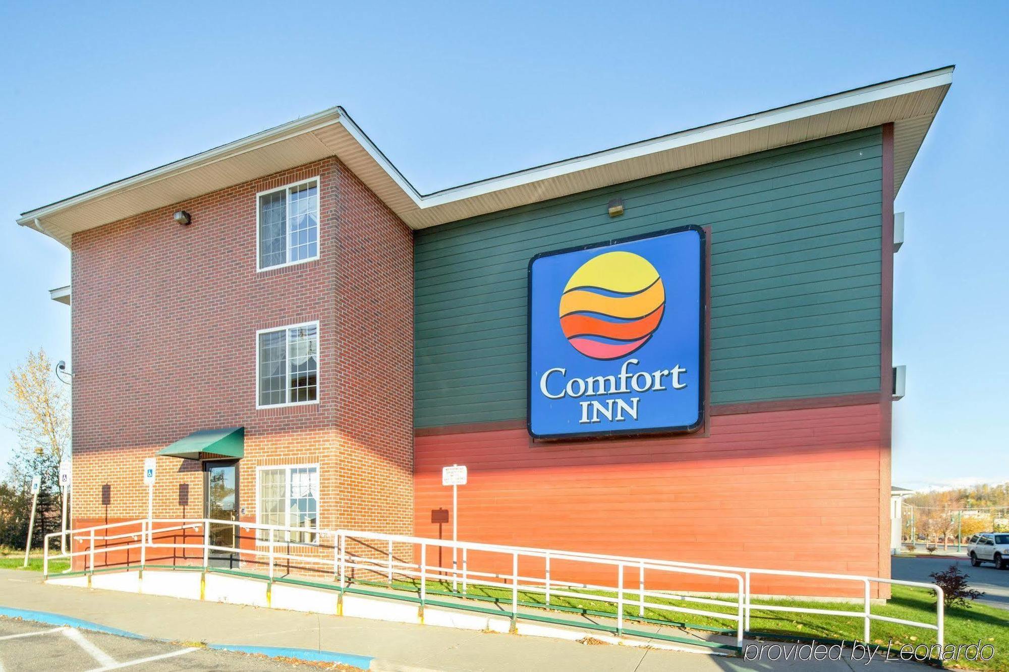 Wingate By Wyndham Anchorage Downtown - Ship Creek Hotel Bagian luar foto