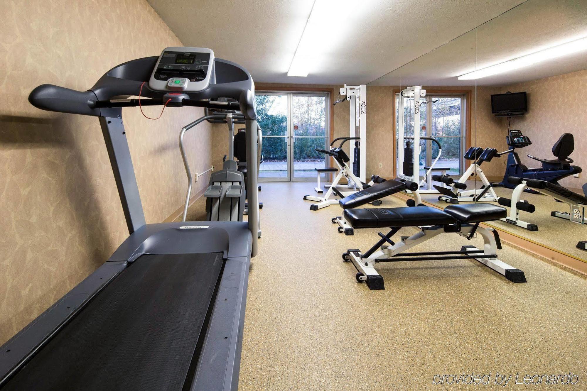 Wingate By Wyndham Anchorage Downtown - Ship Creek Hotel Bagian luar foto